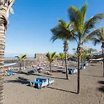Apartman Charming Puerto Cruz, Terrace & Pool Access