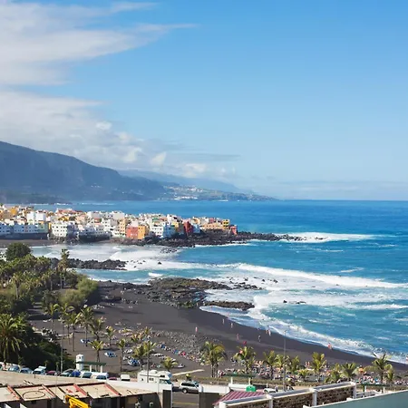 Apartment Charming Puerto Cruz, Terrace & Pool Access